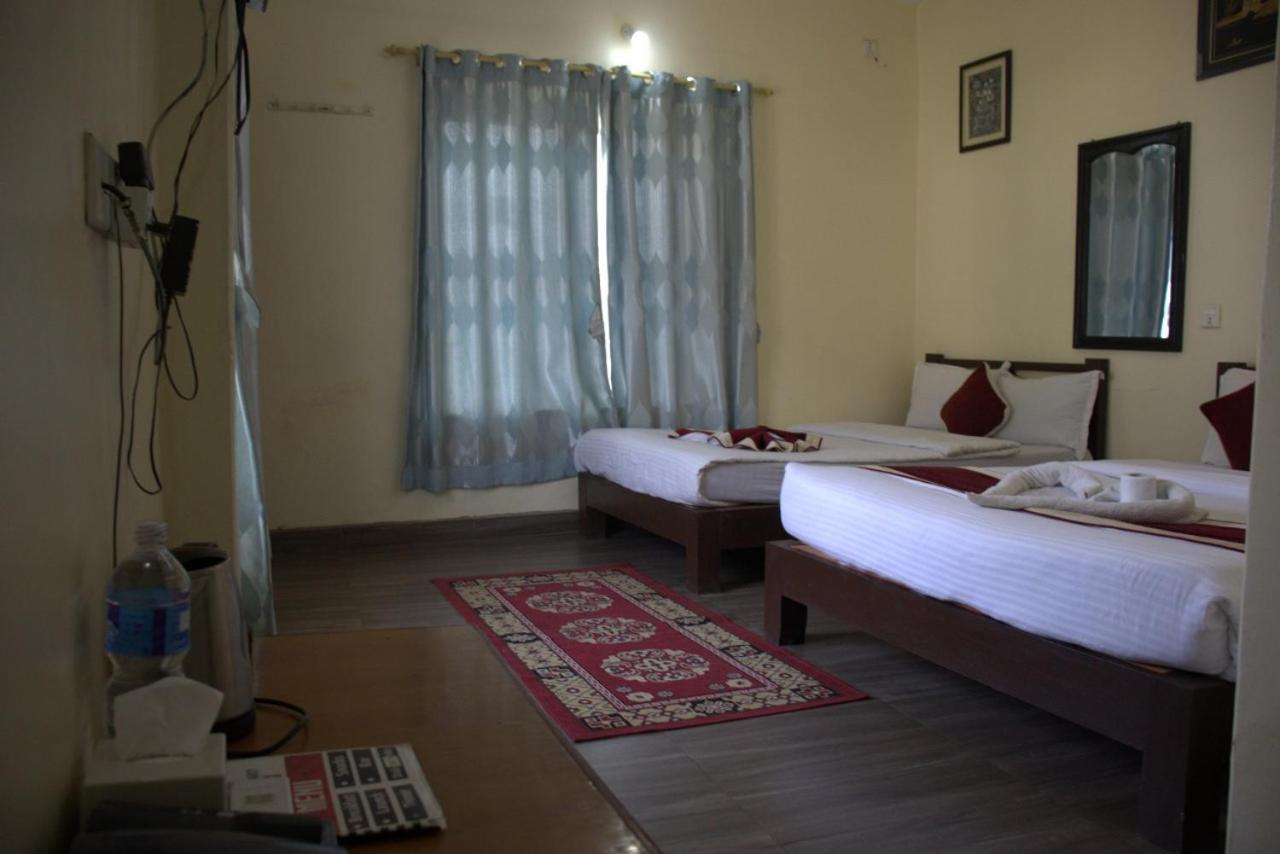 Hotel Old Durbar Pokhara Quarto foto